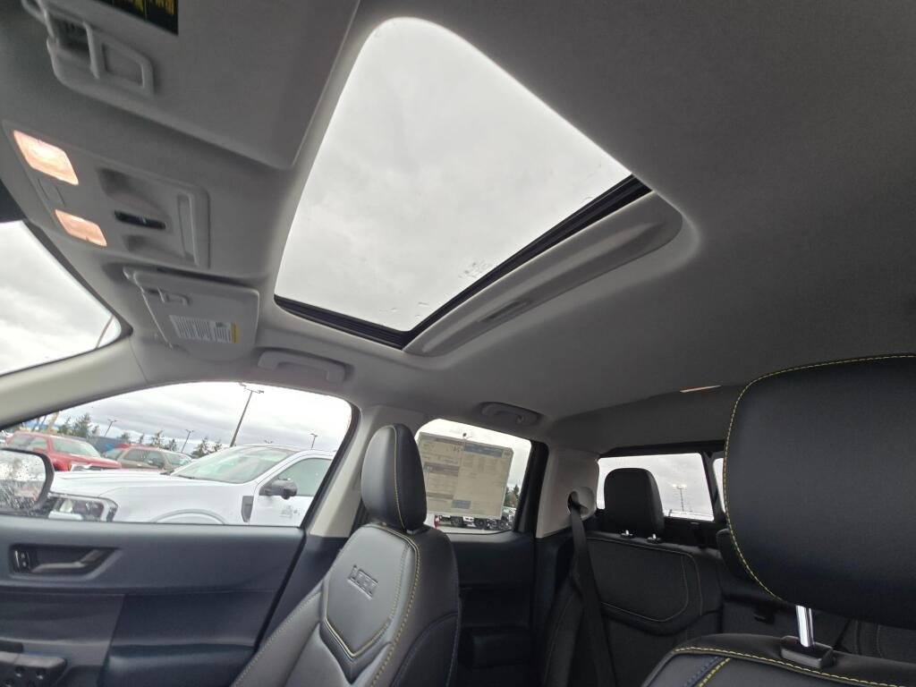 New 2026 Carbonized Gray Metallic Ford Maverick Lobo™ image 19