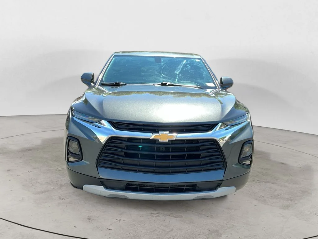 Used 2019 Gray Chevrolet Base image 2