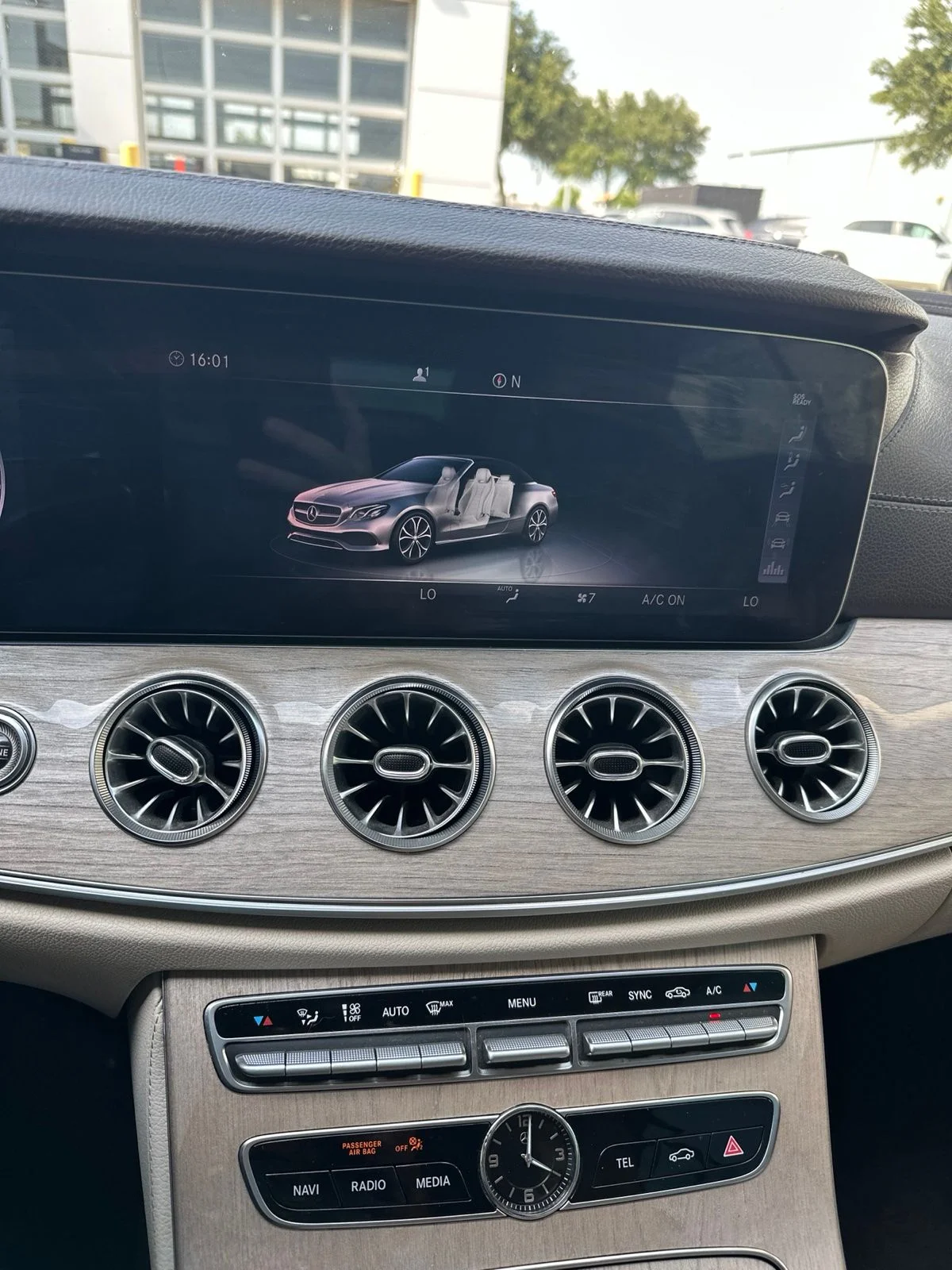 Used 2019 Black Mercedes-Benz E 450 image 14