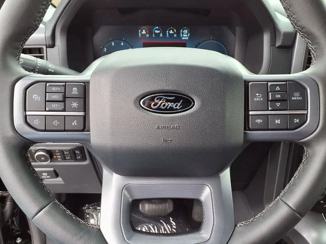 New 2026 Agate Black Metallic Ford XLT image 15