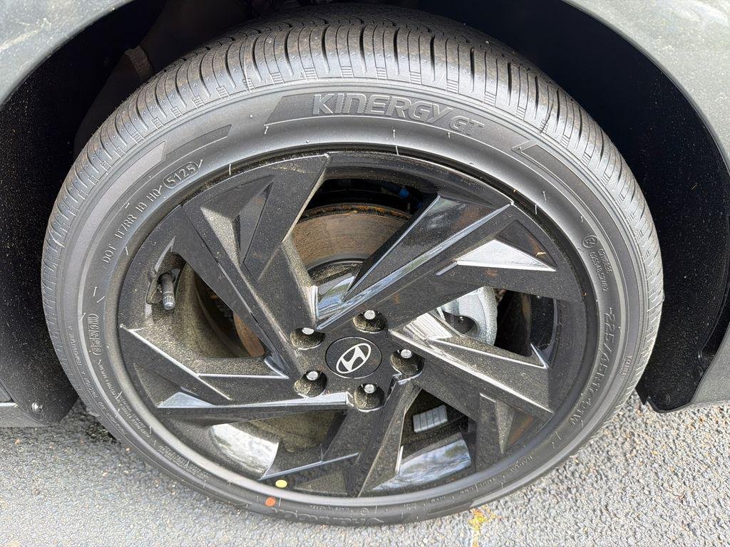 New 2026 Gray Hyundai SEL Sport Premium image 12