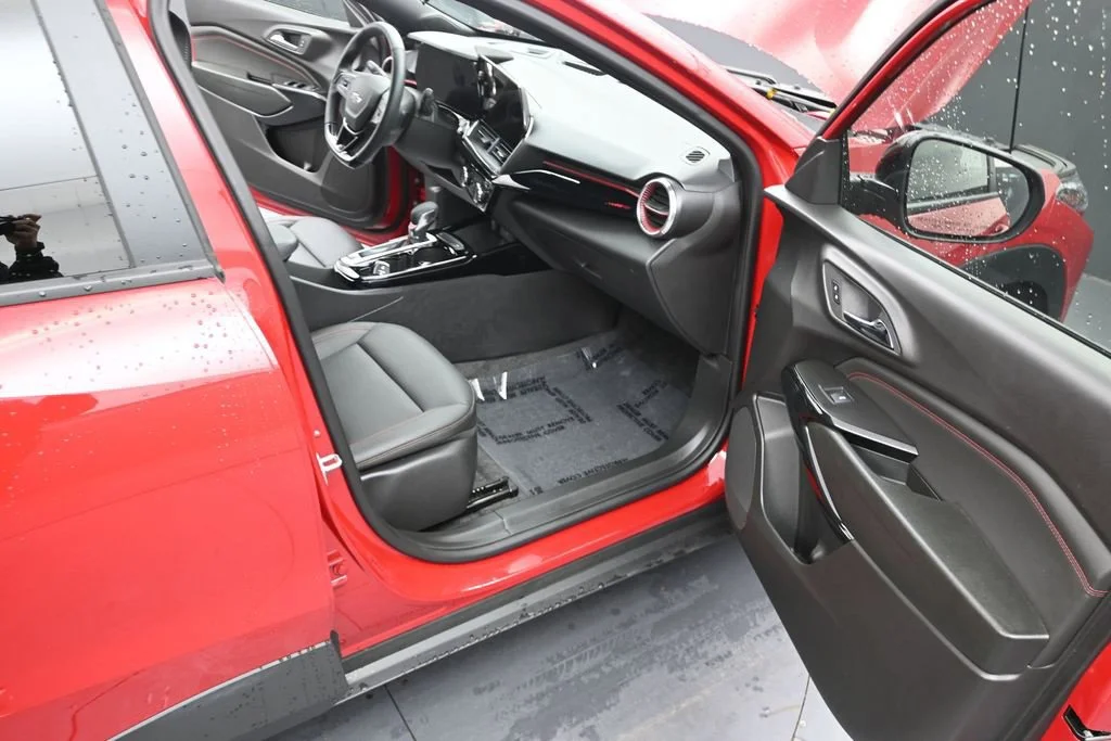 Used 2026 Red Chevrolet 2RS image 18