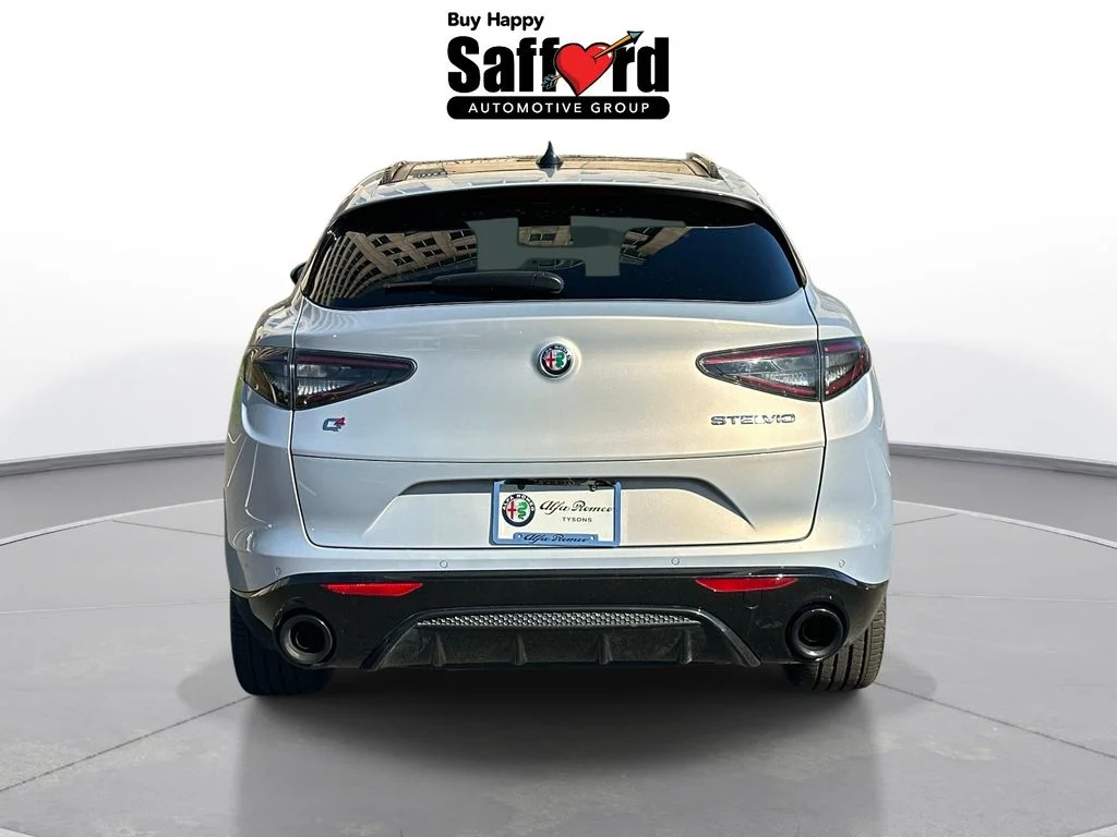 Used 2025 Moonlight Gray Alfa Romeo Veloce image 7