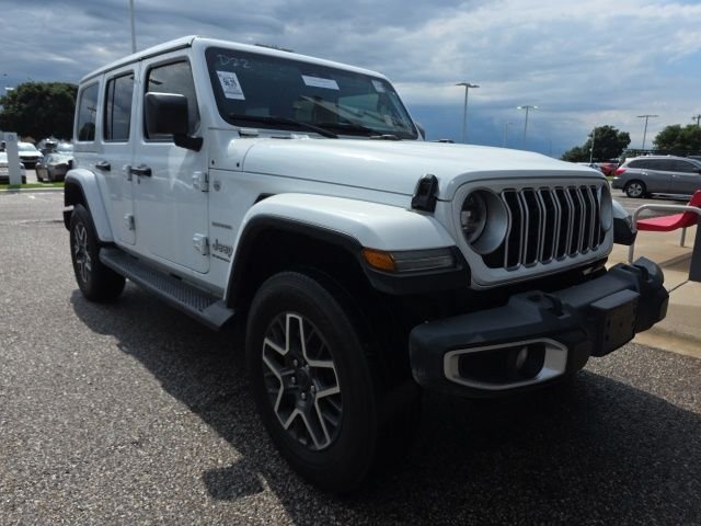 2024 Jeep Wrangler Sahara's photo