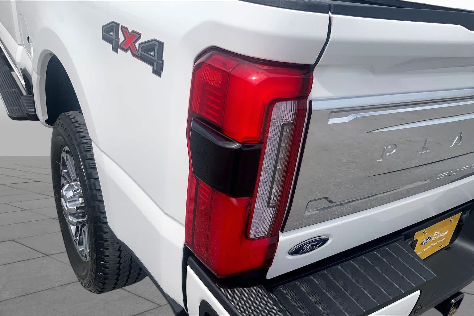 Used 2026 Star White Ford Platinum image 29