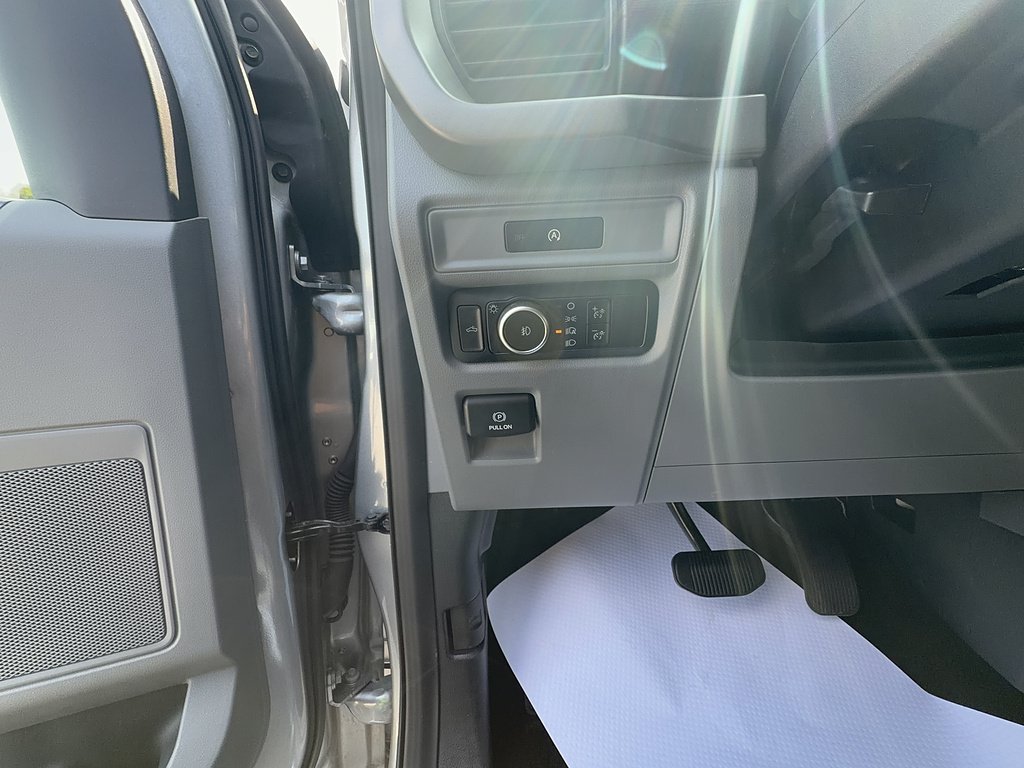 Certified Used 2025 Iconic Silver Ford XLT image 13