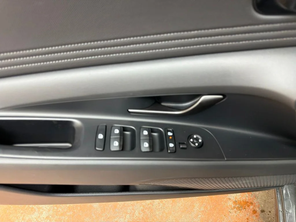 New 2026 Amazon Gray Hyundai SEL Sport image 24