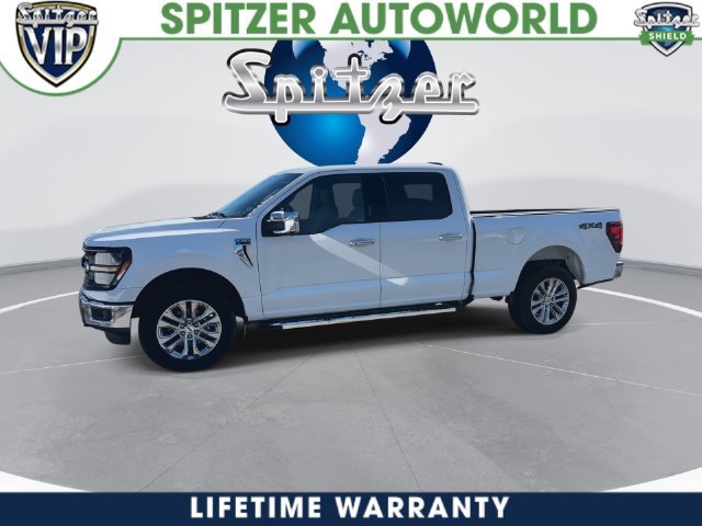 New 2024 Oxford White Ford XLT image 9