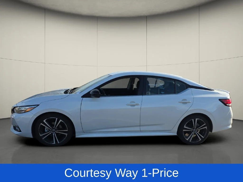 Used 2023 White Nissan SR image 5