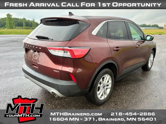 Used 2021 Brown Ford SE image 8