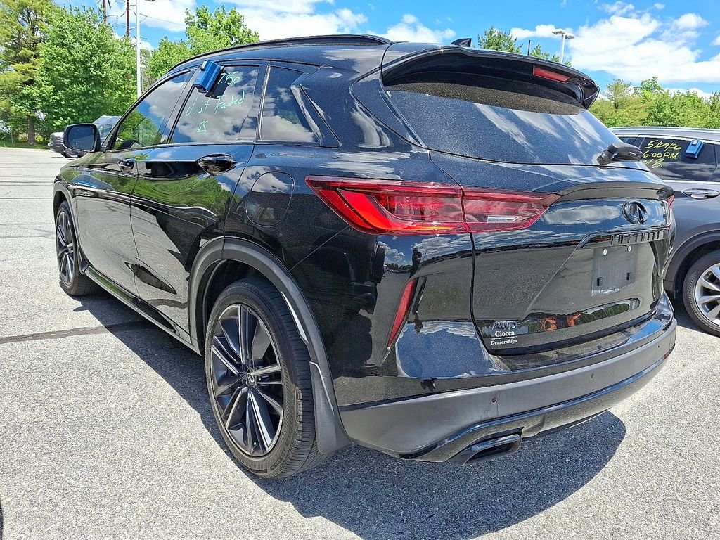 Used 2024 Black INFINITI SPORT image 4