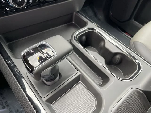 2026 Chevrolet Silverado 1500 ZR2 - Photo 22