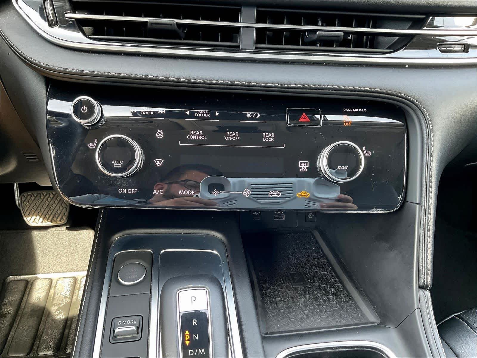 2025 INFINITI QX60 LUXE - Photo 17