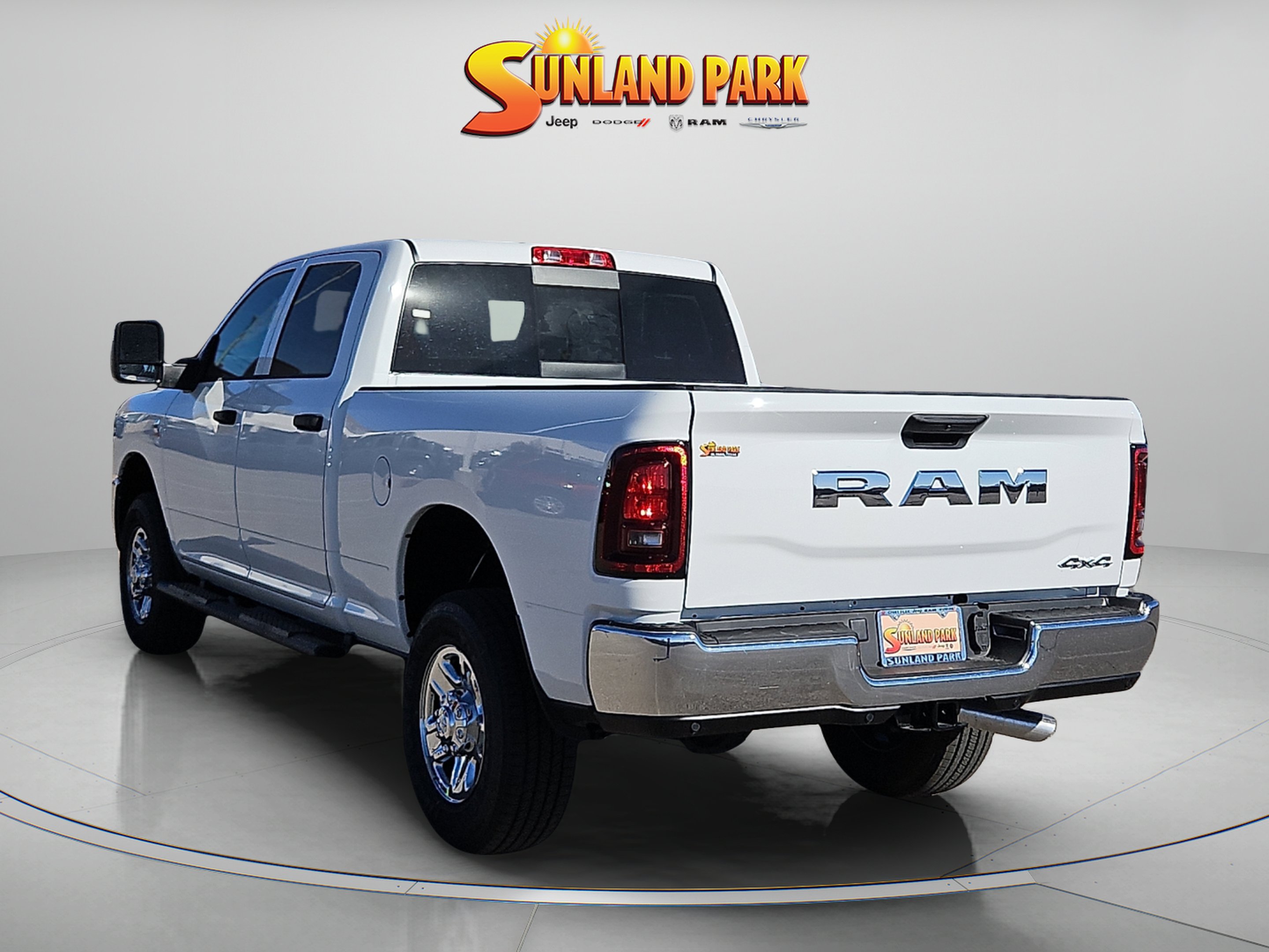 New 2026 Bright White Clearcoat RAM Tradesman image 4