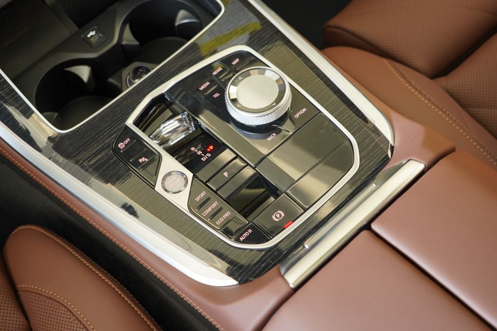 New 2026 Brooklyn Grey Metallic BMW sDrive40i image 17