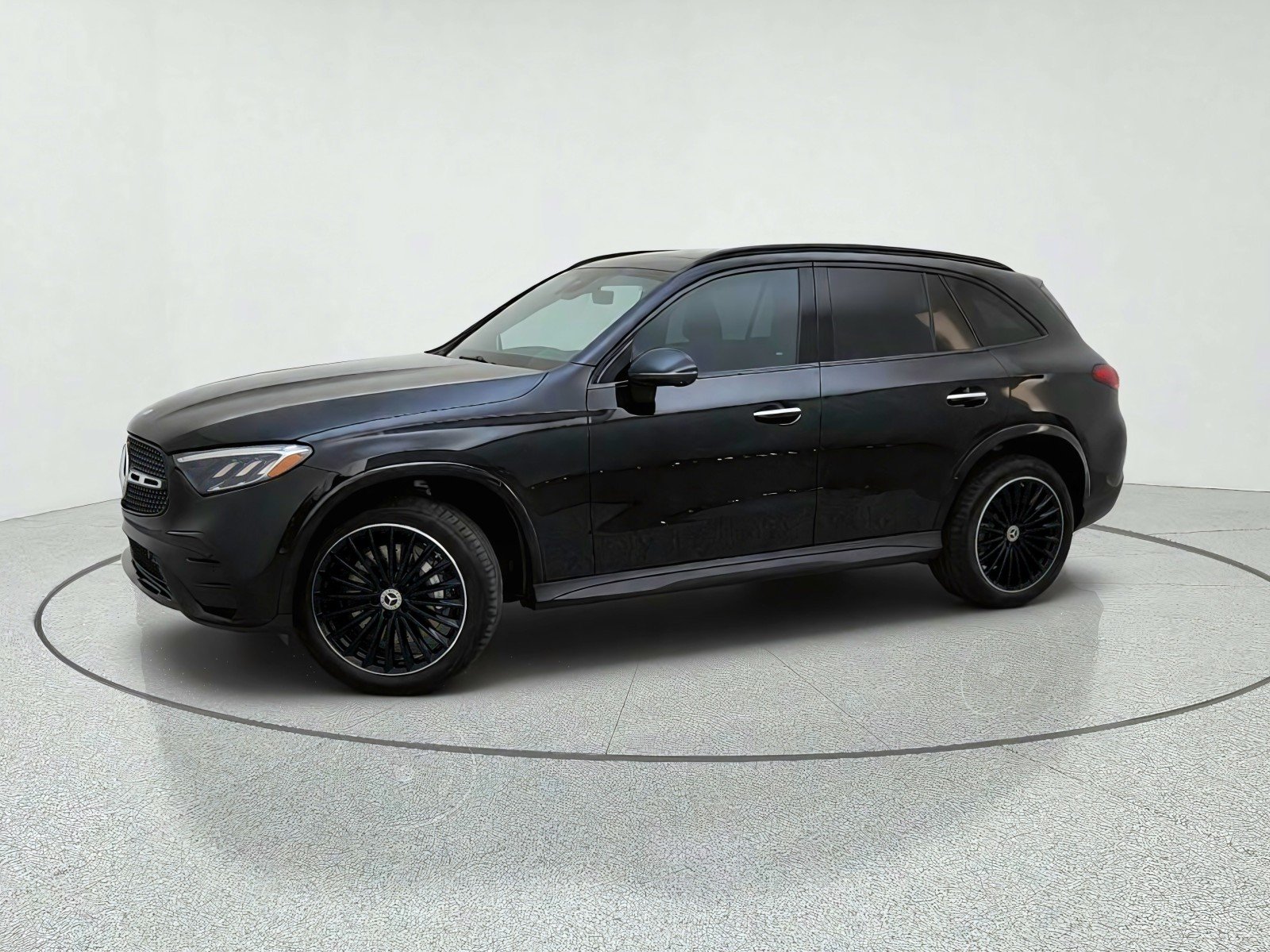 Certified Used 2026 Black Mercedes-Benz GLC 300 image 15
