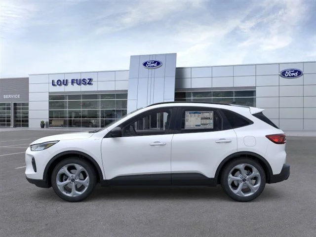 New 2026 Star White Metallic Tri-coat Ford ST-Line image 28