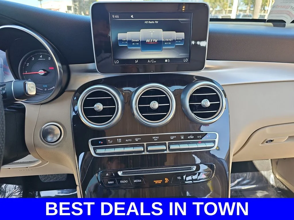 Used 2019 Black Mercedes-Benz GLC 350e image 20
