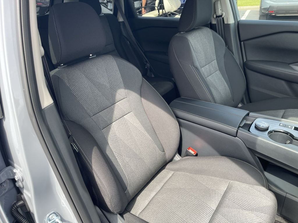 New 2026 Boulder Gray Pearl Nissan SV image 27