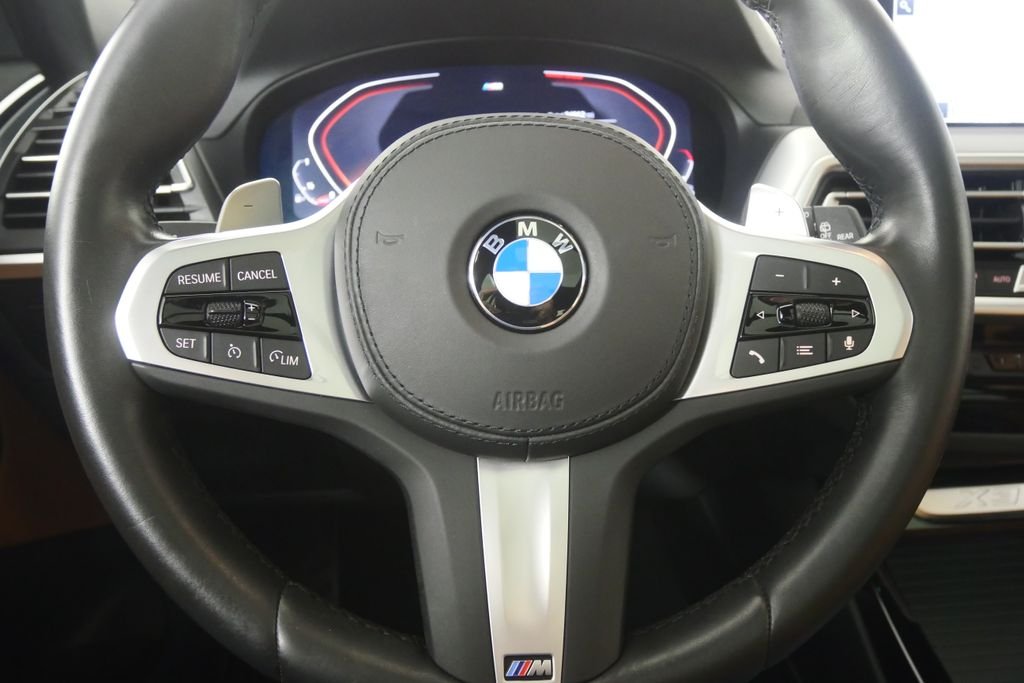 Certified Used 2024 Mineral White Metallic BMW sDrive30i image 19