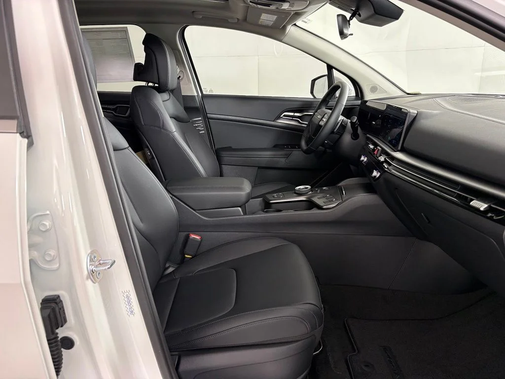 New 2027  Kia EX image 44