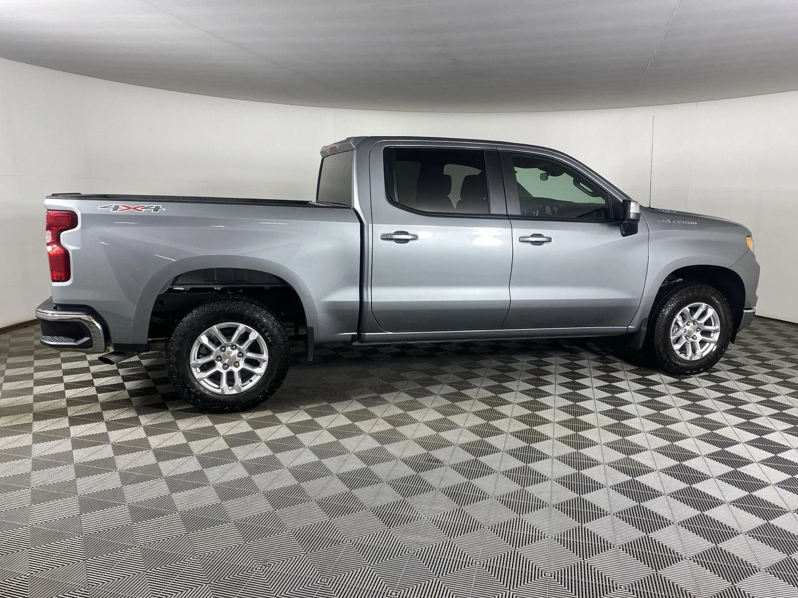 Used 2026 Sterling Gray Metallic Chevrolet LT image 8