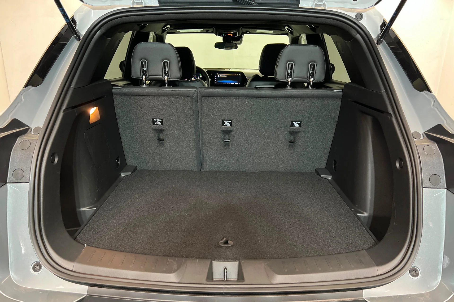 New 2026 Sterling Gray Metallic Chevrolet ACTIV image 23