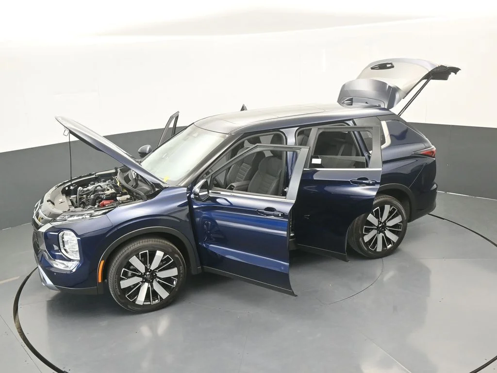 2026 Mitsubishi Outlander SE - Photo 76