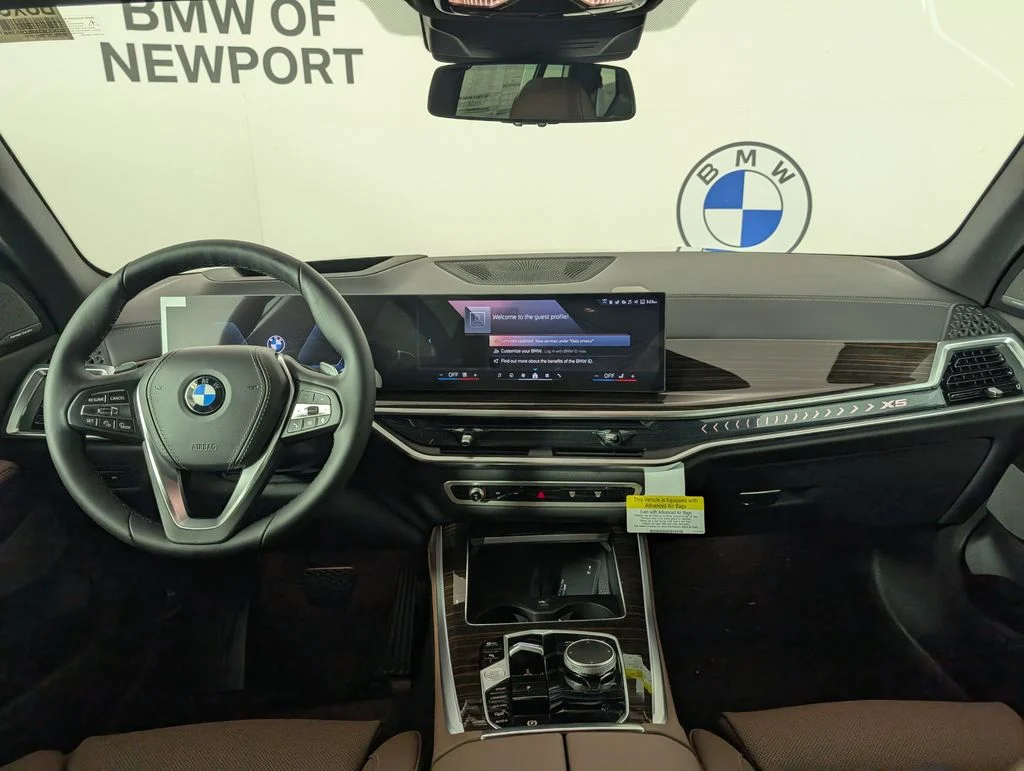 New 2026 Skyscraper Grey Metallic BMW xDrive40i image 18