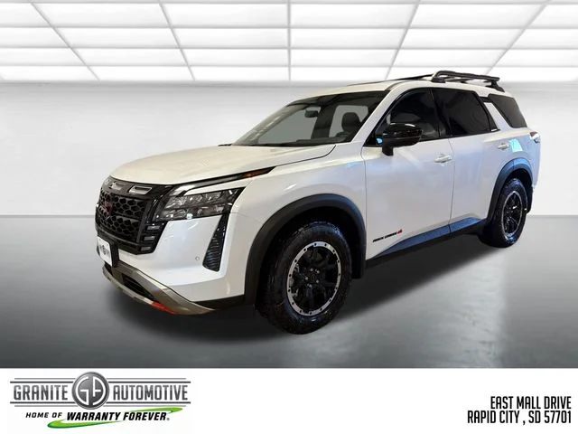 New 2026 Everest White Pearl TriCoat Nissan Rock Creek® image 1