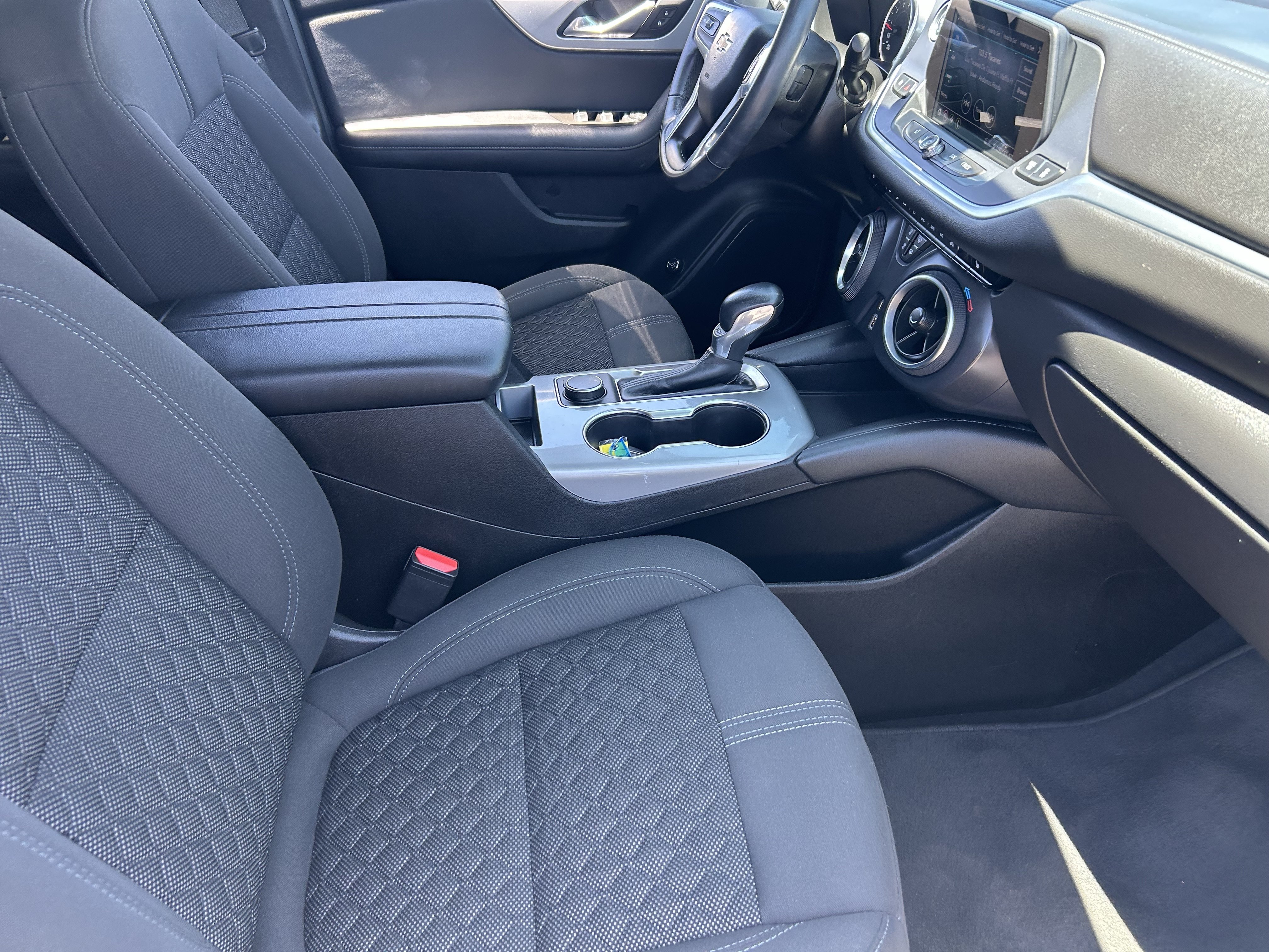 2020 Chevrolet Blazer 2LT - Photo 12