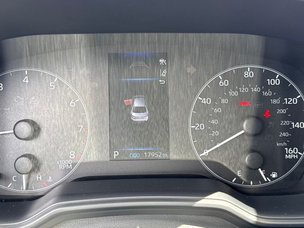Certified Used 2024  Toyota LE image 24