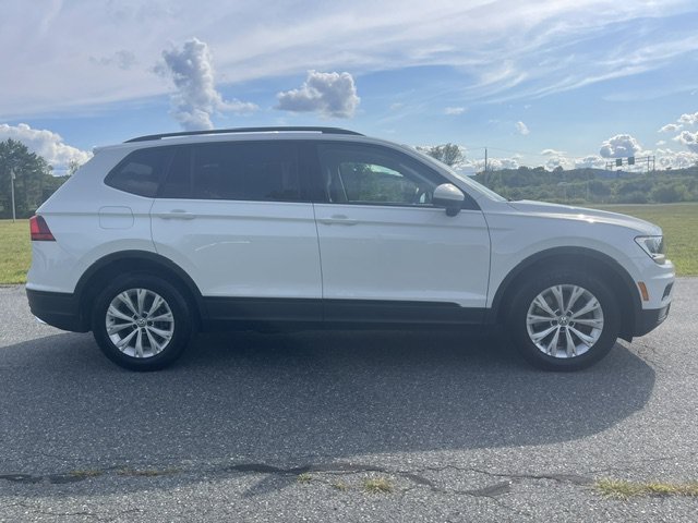 Used 2018 White Volkswagen S image 5