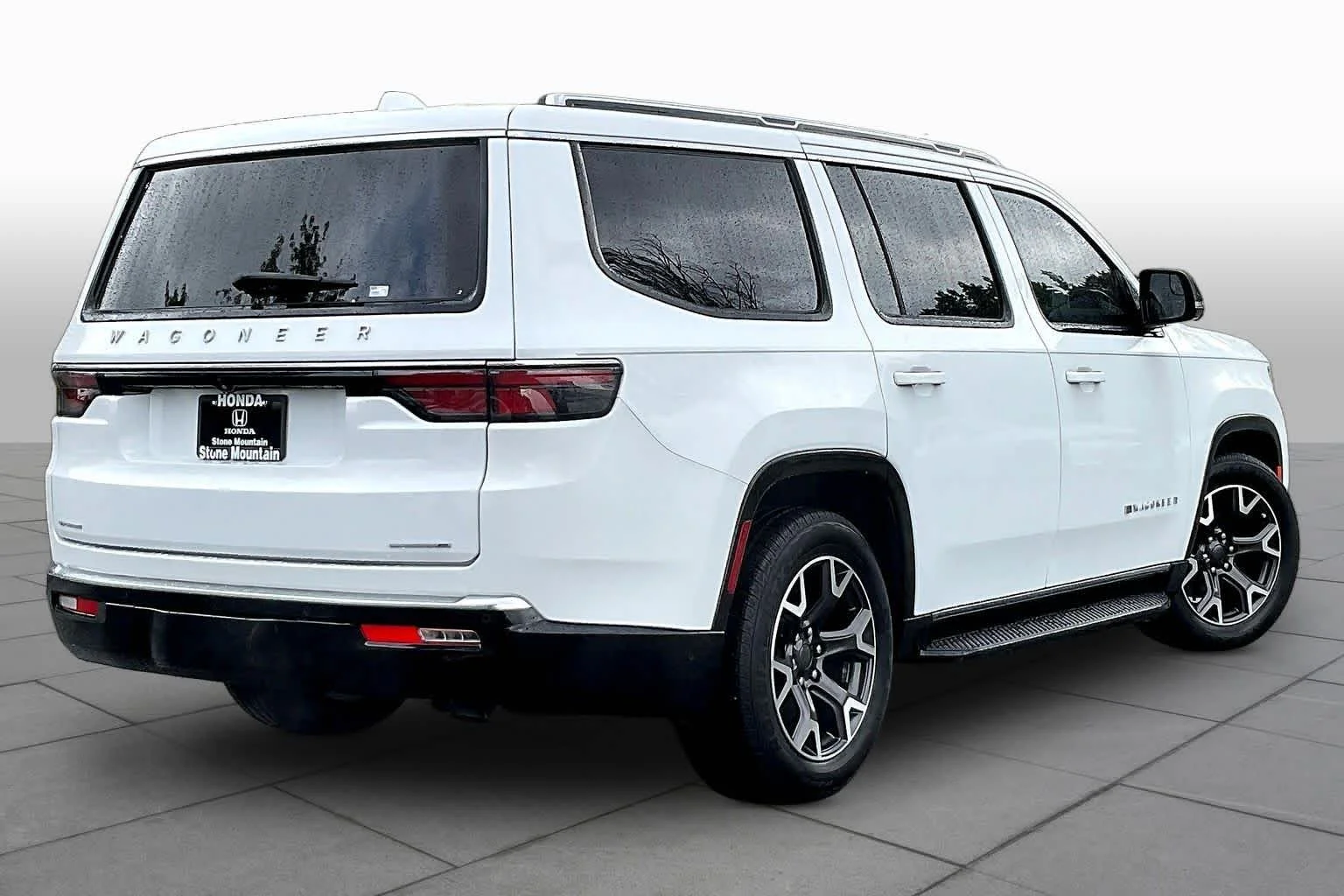 Used 2023 Bright White Clearcoat Jeep Series III image 23