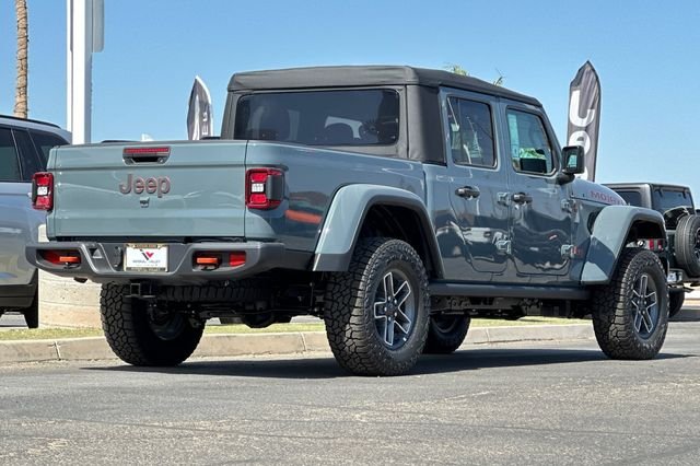 New 2026 Anvil Clear-Coat Exterior Paint Jeep Mojave image 3