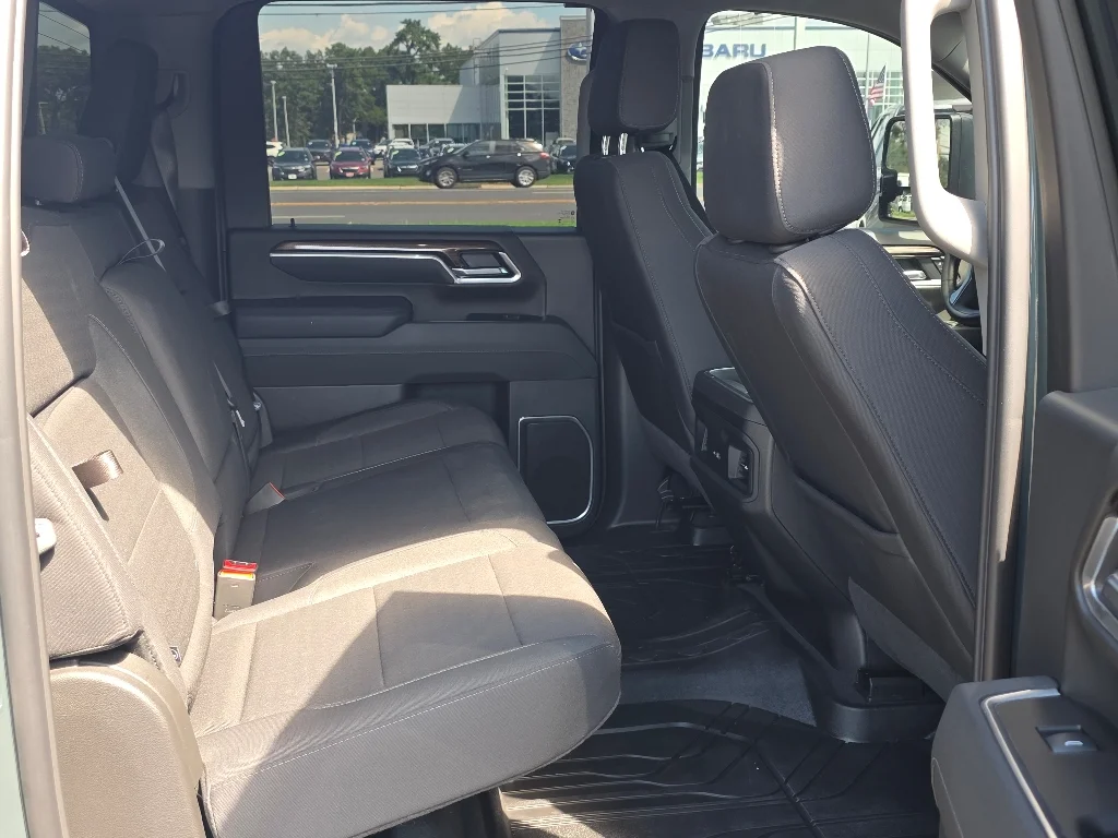 Used 2026 Cypress Gray Chevrolet LT image 25