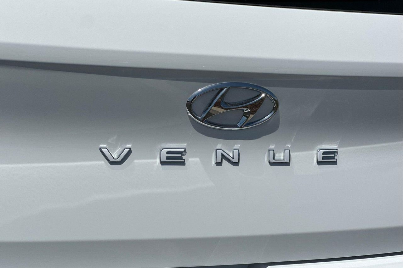New 2026 White Hyundai SEL image 24