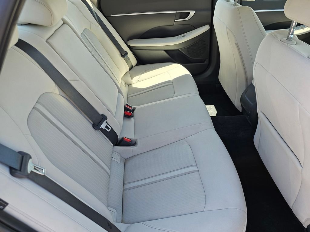 2025 Hyundai Sonata SEL - Photo 15