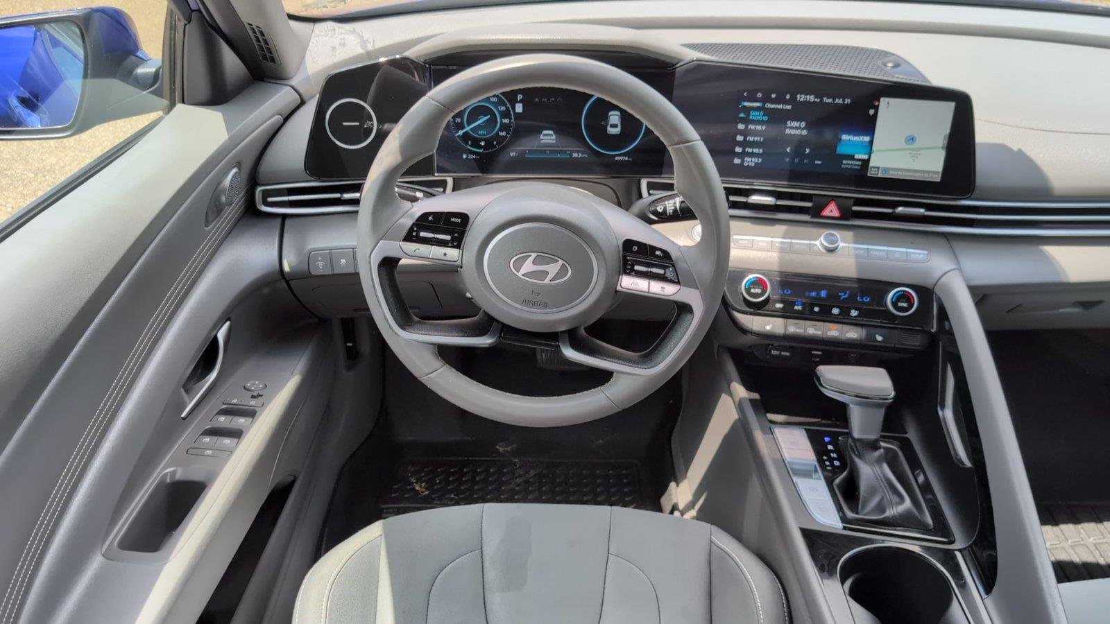 Used 2025 Intense Blue Hyundai SEL Convenience image 20