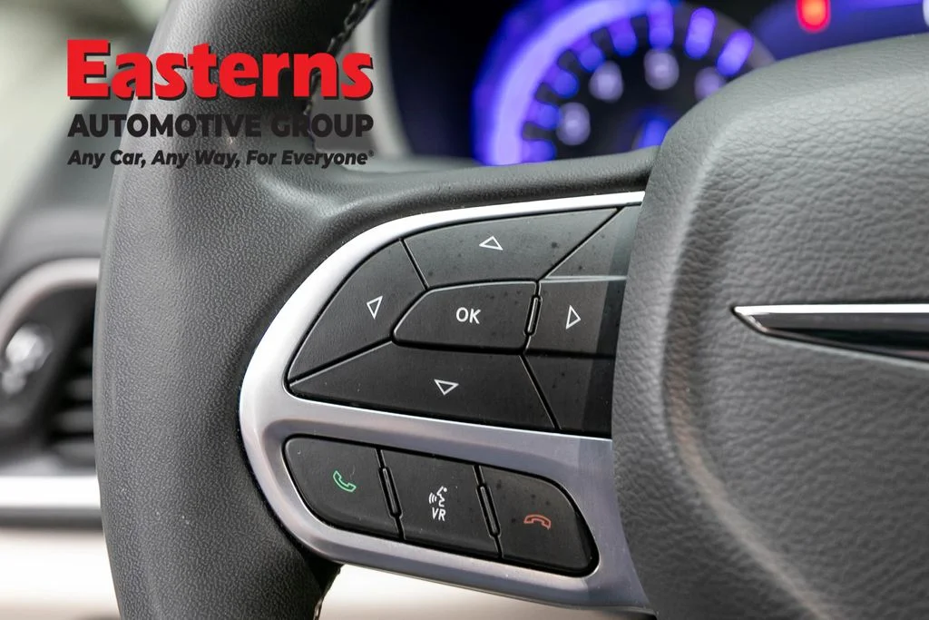 Used 2023 Gray Chrysler Touring L image 15
