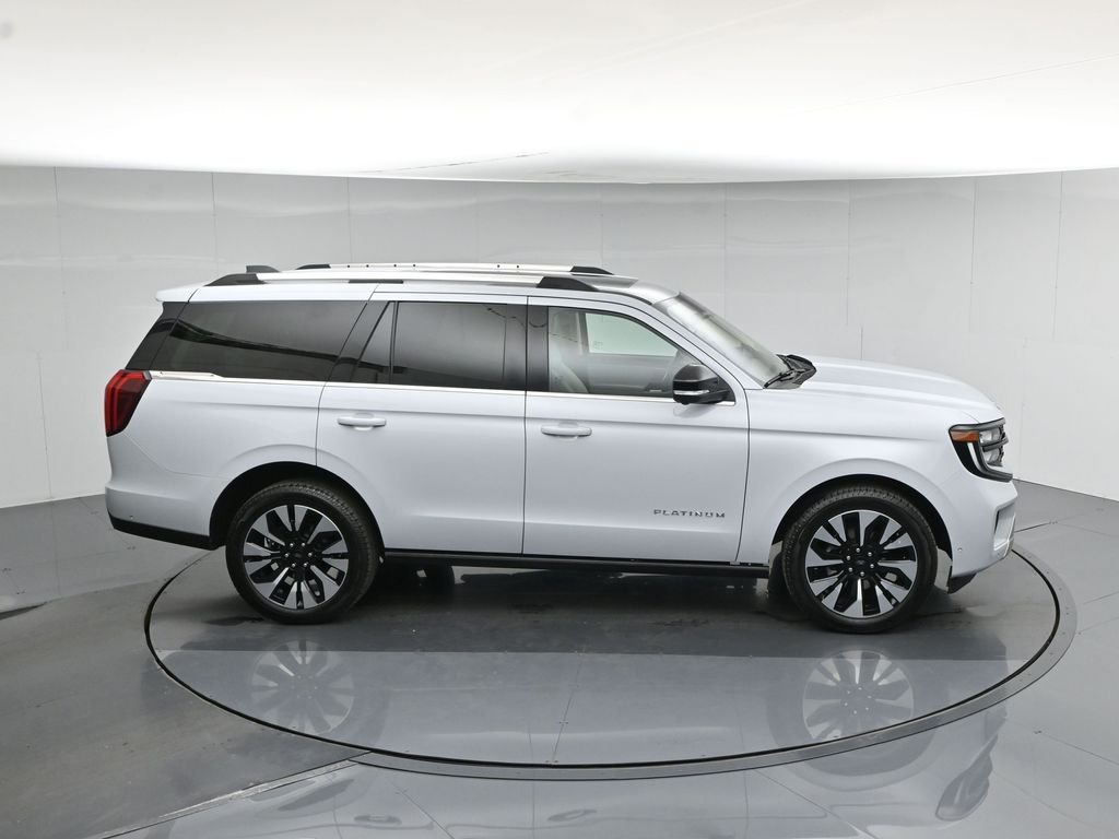 Used 2025 Silver Ford Platinum image 47