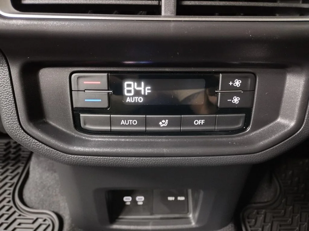 New 2026 Black Volkswagen 2.0T SE w/Technology image 39