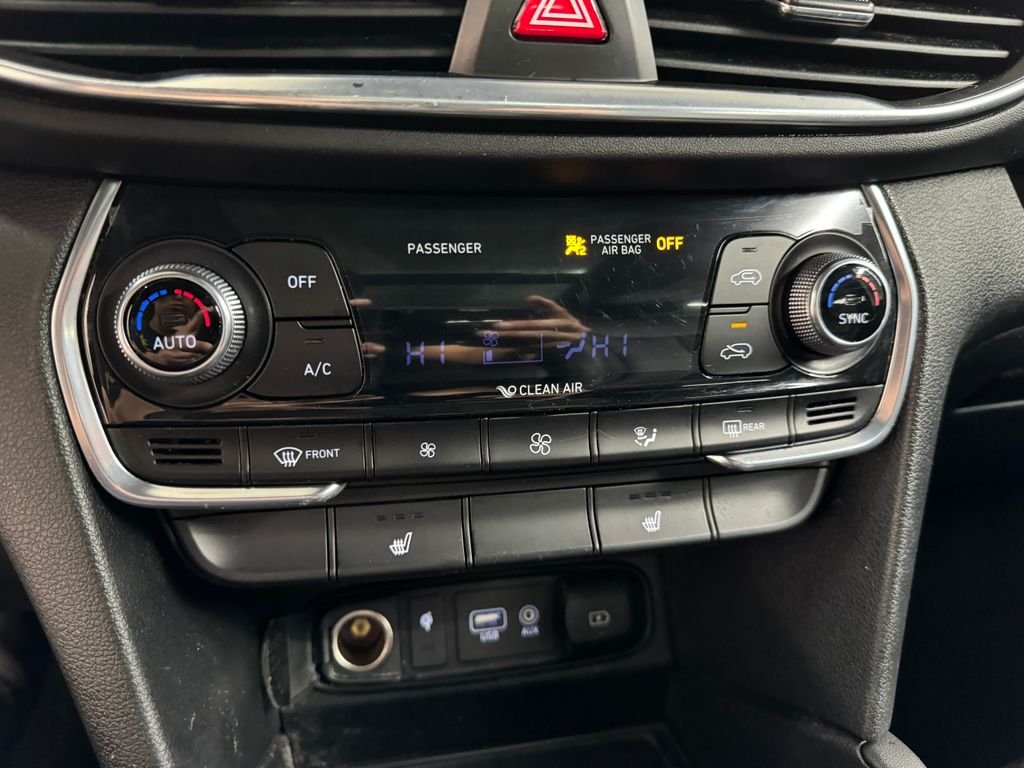 Used 2020 Gray Hyundai SEL image 22