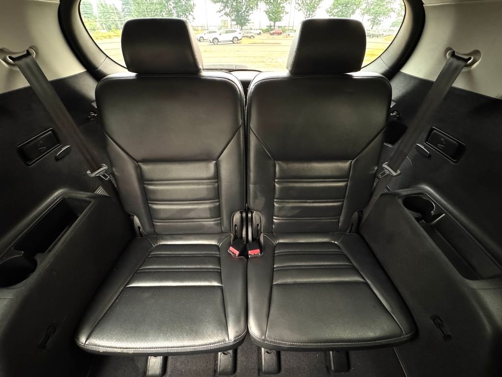 Used 2017 Ebony Black Kia EX image 30