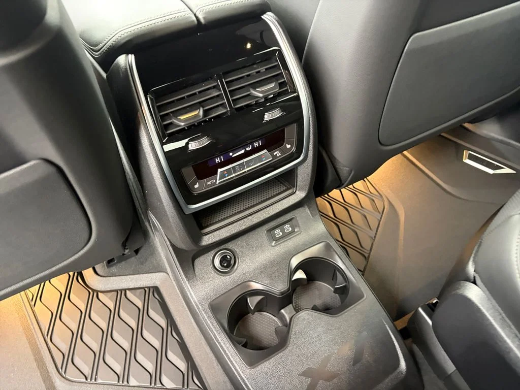 2026 BMW X7 40i - Photo 24