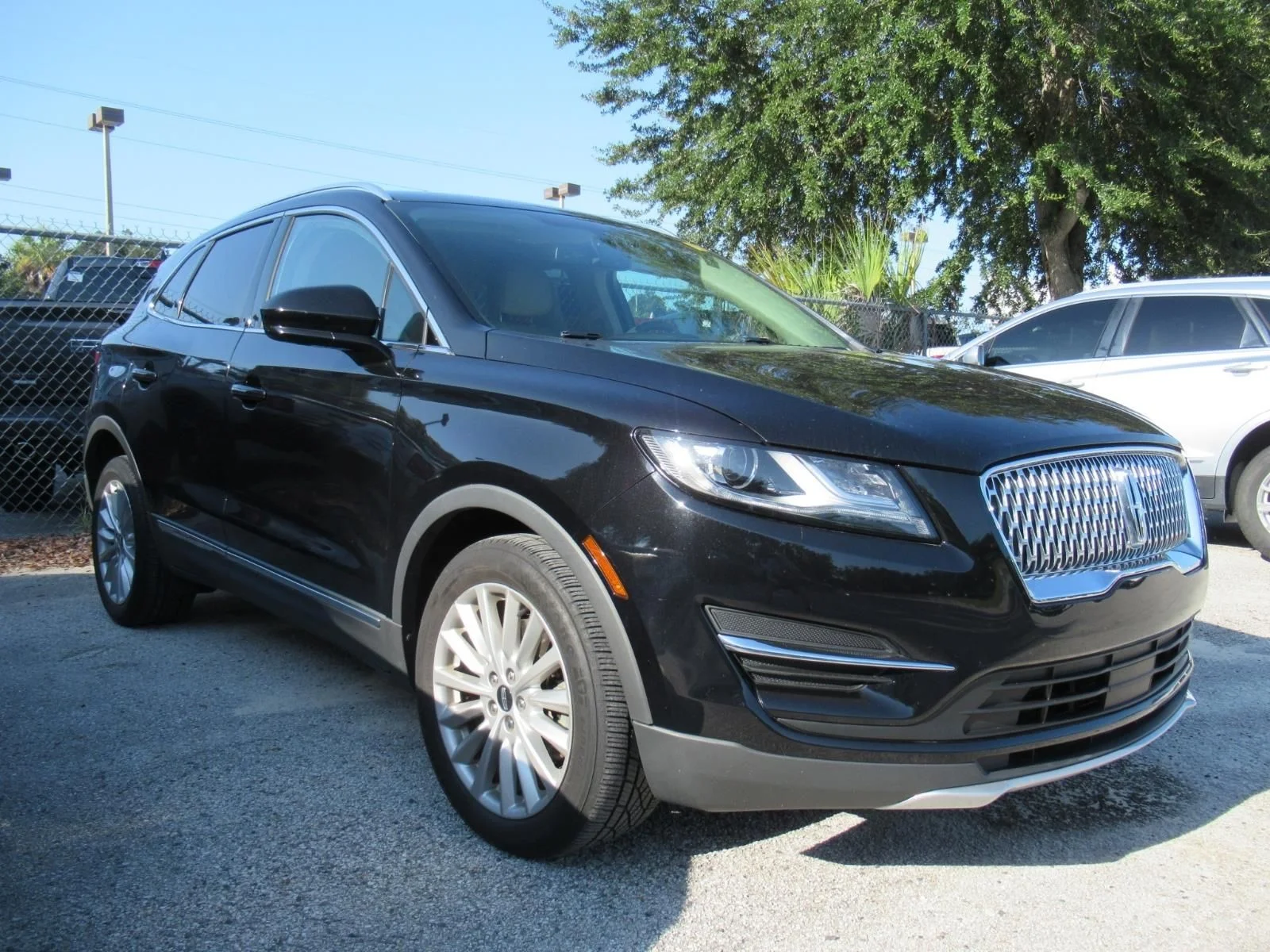 Used 2019 Black Lincoln Standard image 1