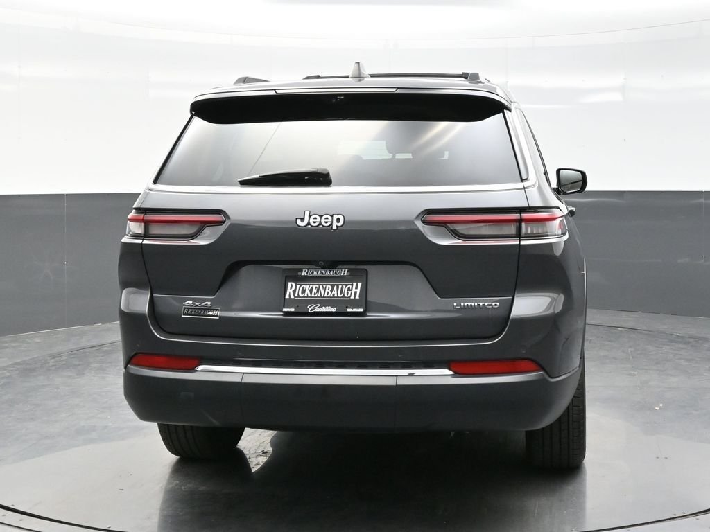 Used 2023 Gray Jeep Limited image 6