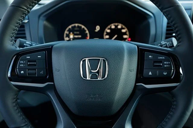 2026 Honda Odyssey Touring - Photo 37