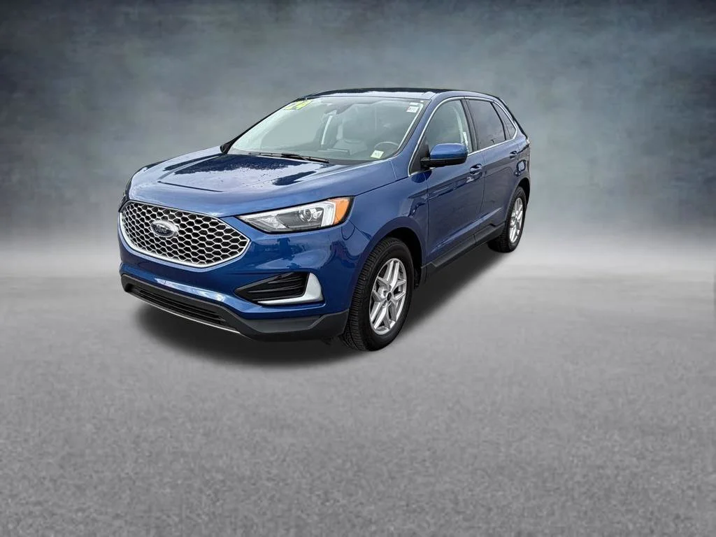 Used 2024 Blue Ford SEL image 51