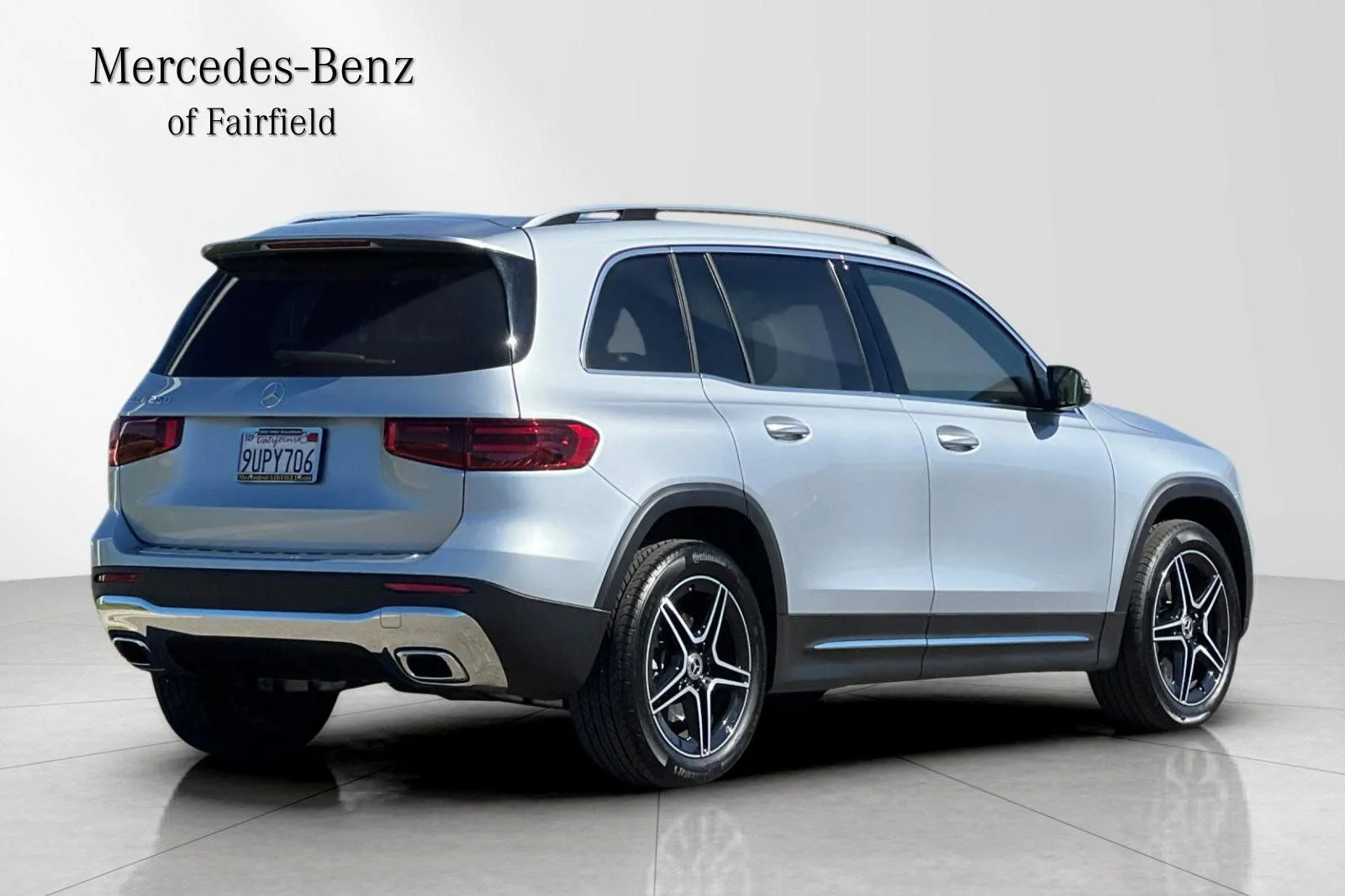 Certified Used 2026 Silver Mercedes-Benz GLB 250 image 2